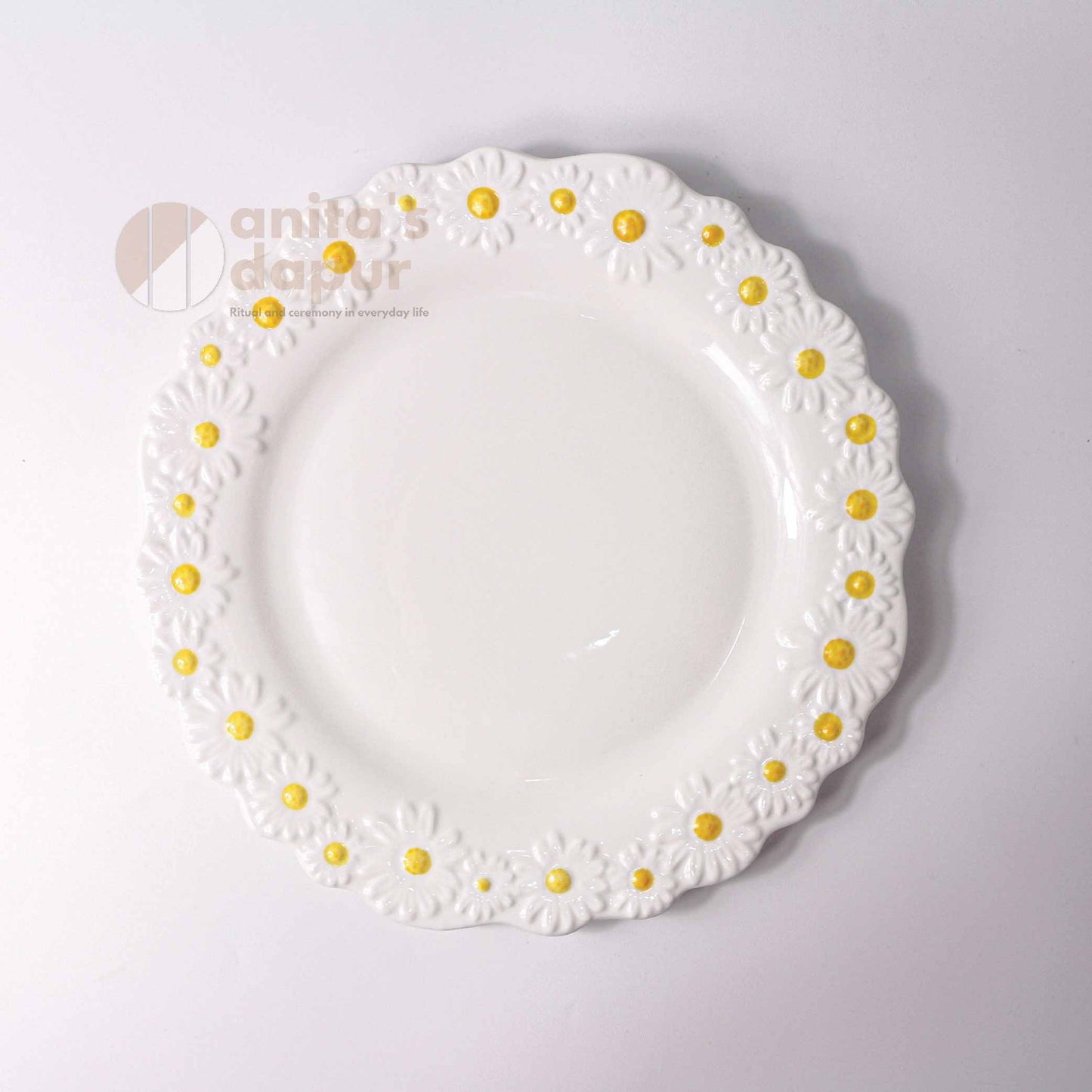 White Chrysan Plate (8 inch , 10 inch , 12 inch)